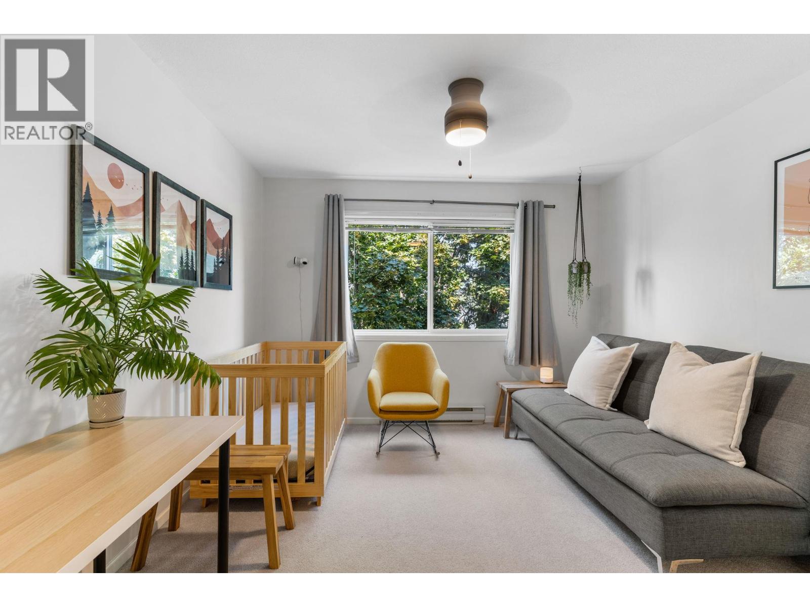 303 709 Houghton Road, Kelowna
