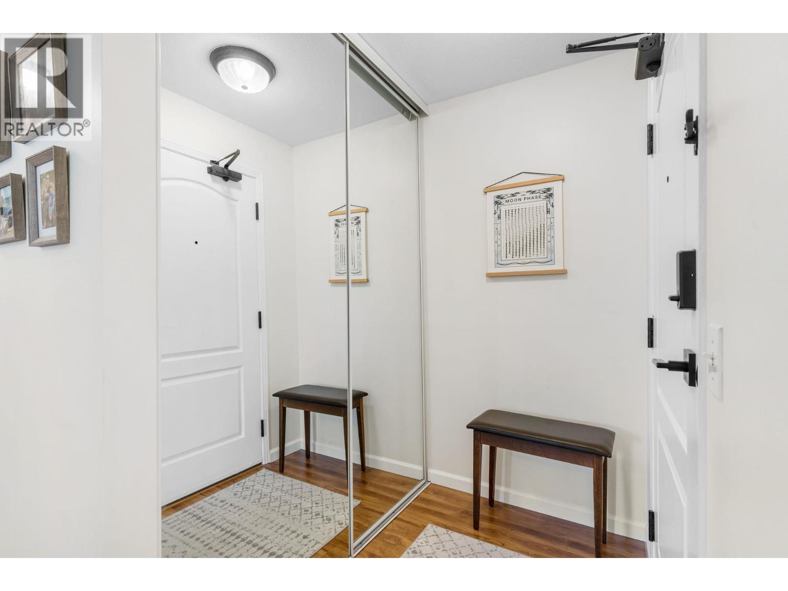 303 709 Houghton Road, Kelowna