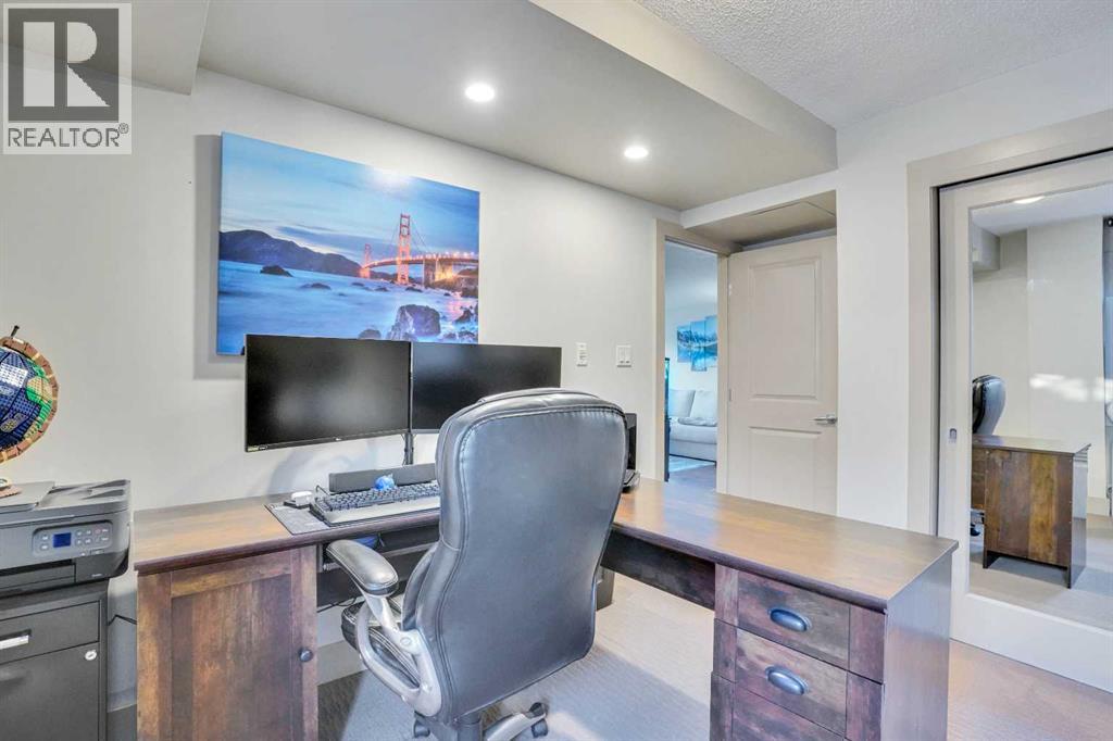 Single Family House for Sale in    Avenue SW Sunalta Calgary 