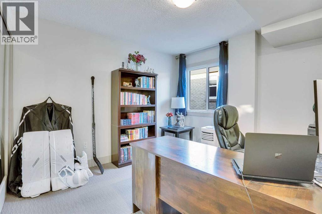 Single Family House for Sale in    Avenue SW Sunalta Calgary 