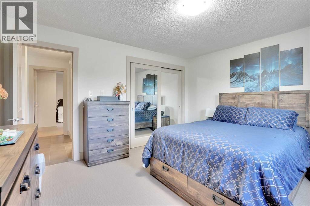 Single Family House for Sale in    Avenue SW Sunalta Calgary 