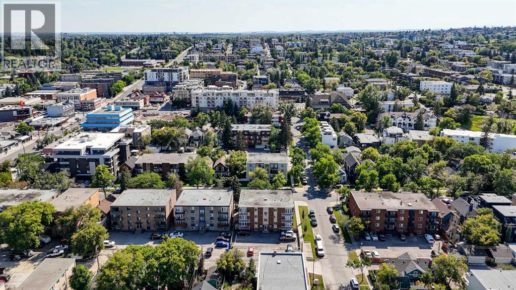 Single Family House for Sale in    Avenue SW Sunalta Calgary 