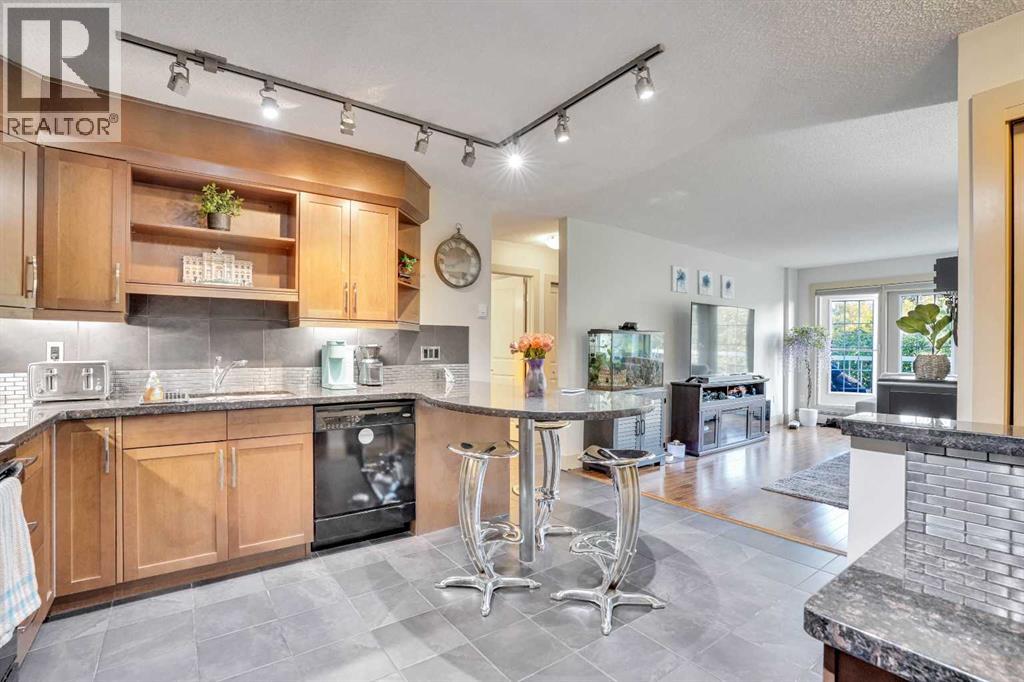 Single Family House for Sale in    Avenue SW Sunalta Calgary 