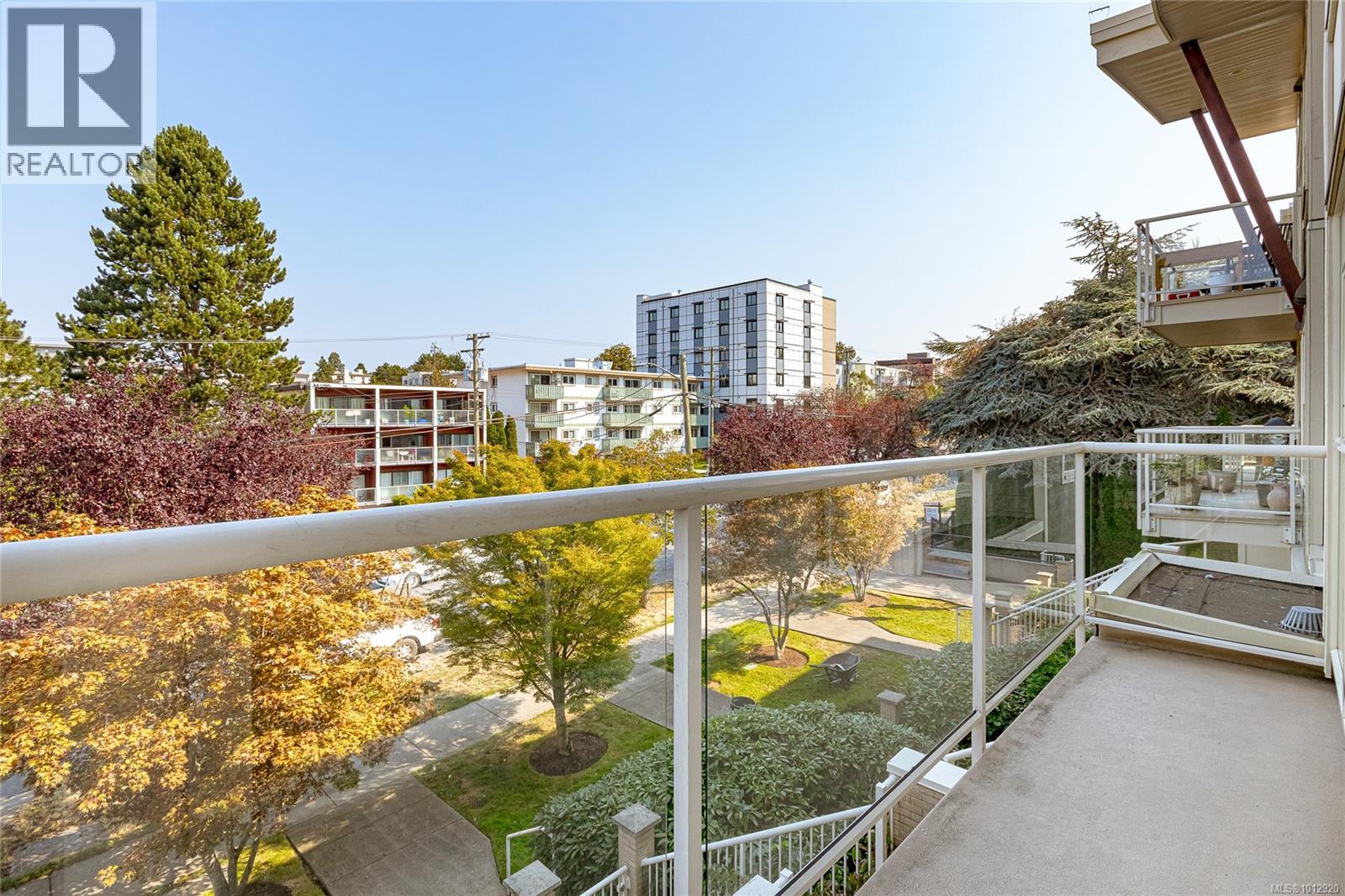 303 1155 Yates Street, Victoria