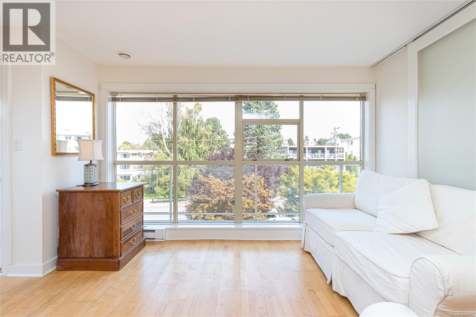 303 1155 Yates Street, Victoria