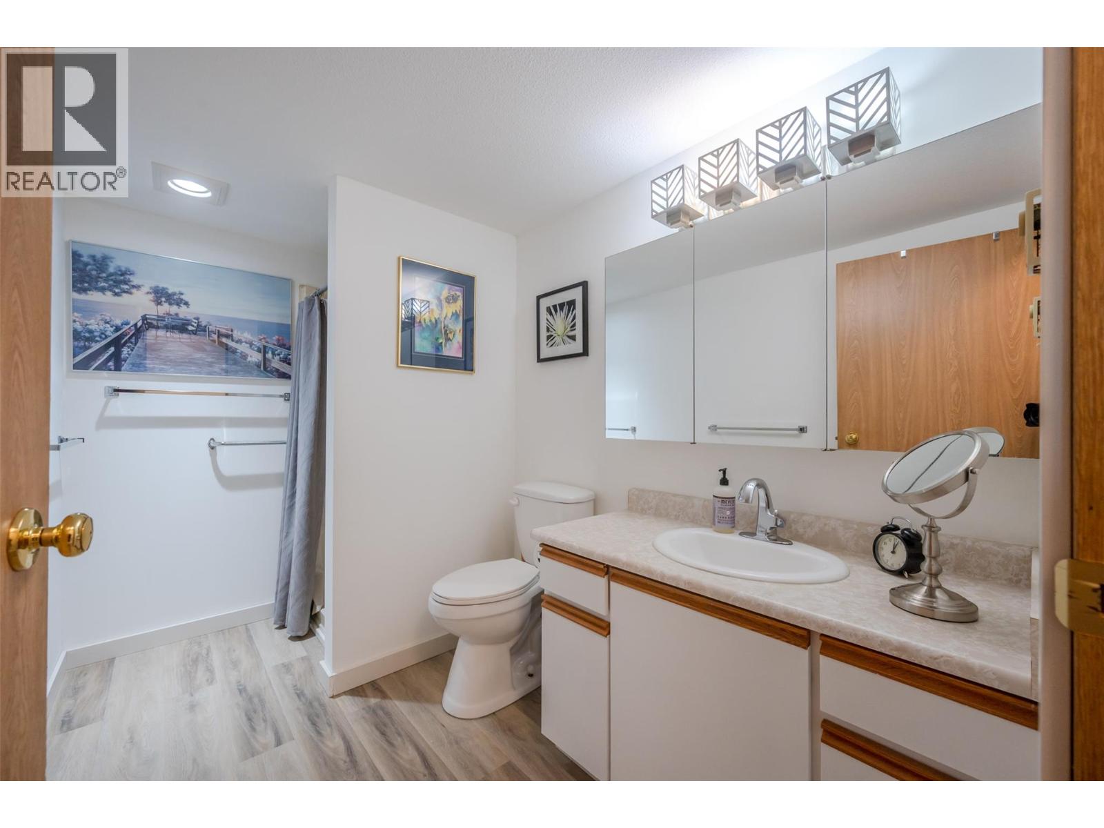 272 GREEN Avenue Unit# 306, Penticton