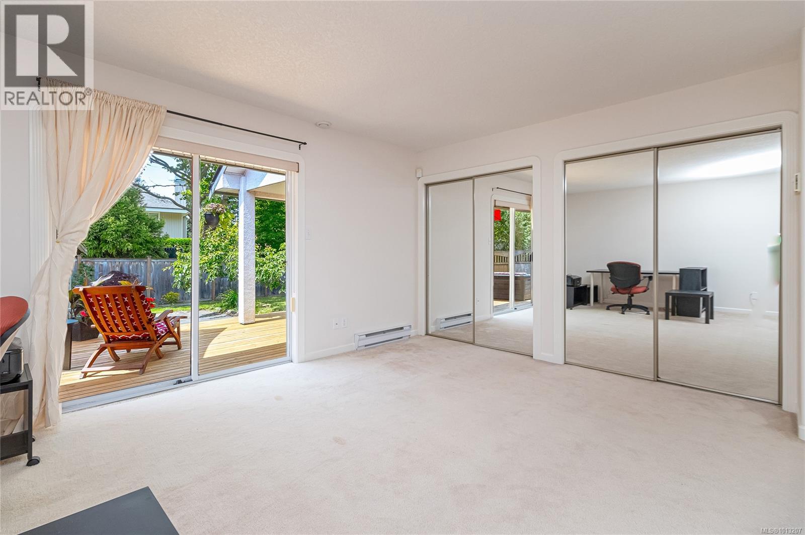  772 Wesley Court, Saanich