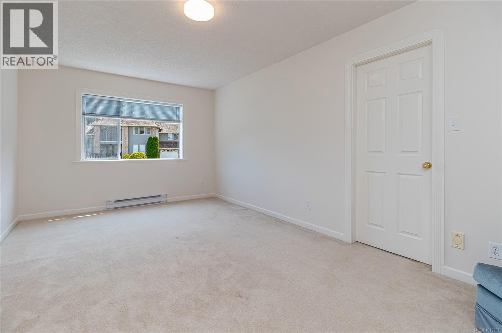 772 Wesley Court, Saanich
