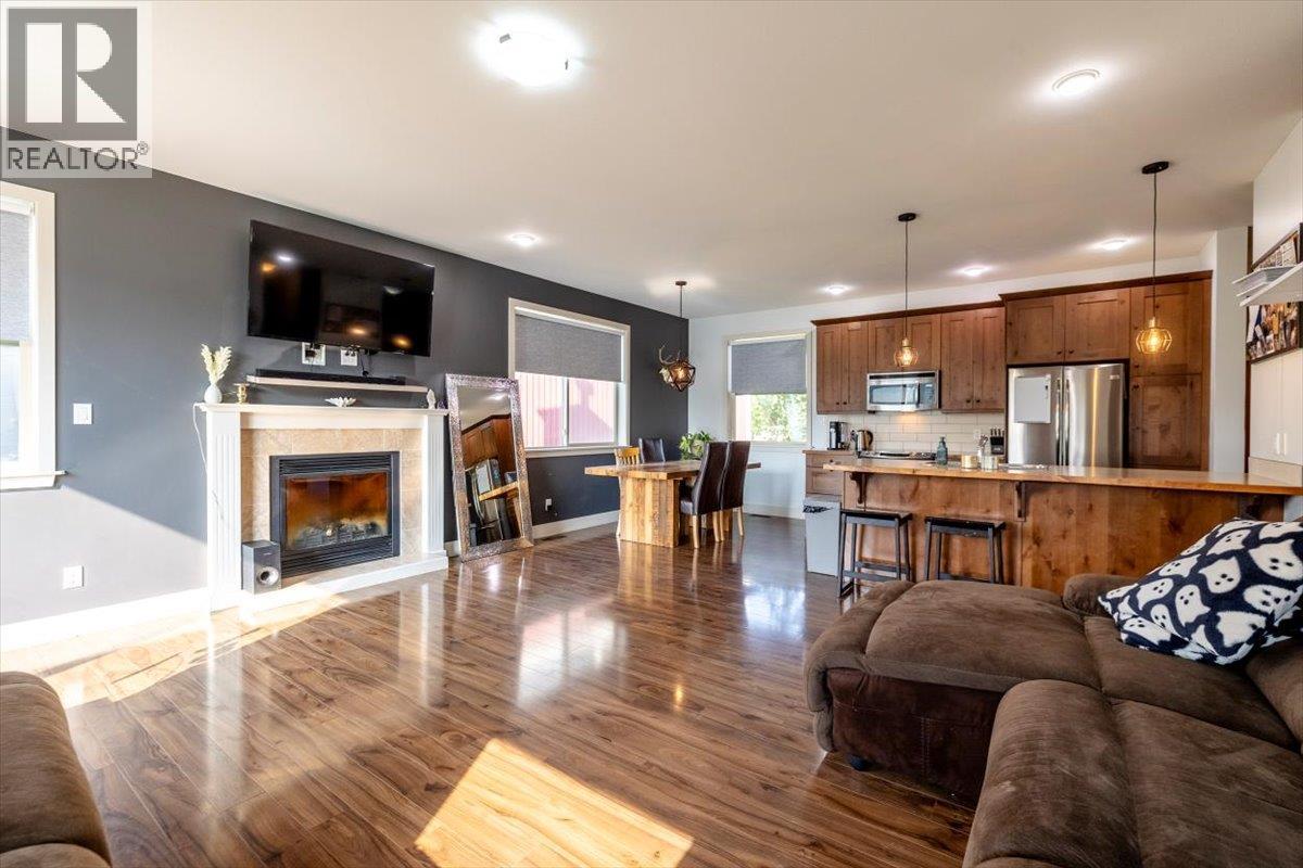 1347 Cherrywood Boulevard, Sparwood