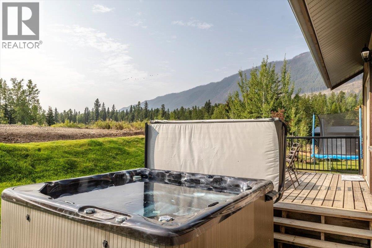 1347 Cherrywood Boulevard, Sparwood