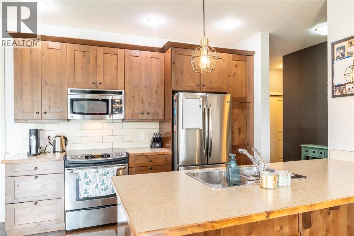 1347 Cherrywood Boulevard, Sparwood