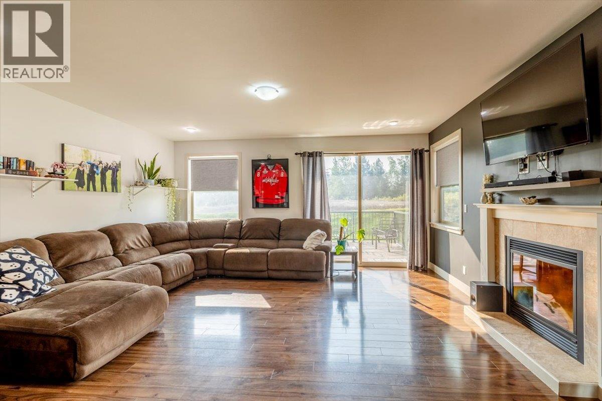 1347 Cherrywood Boulevard, Sparwood