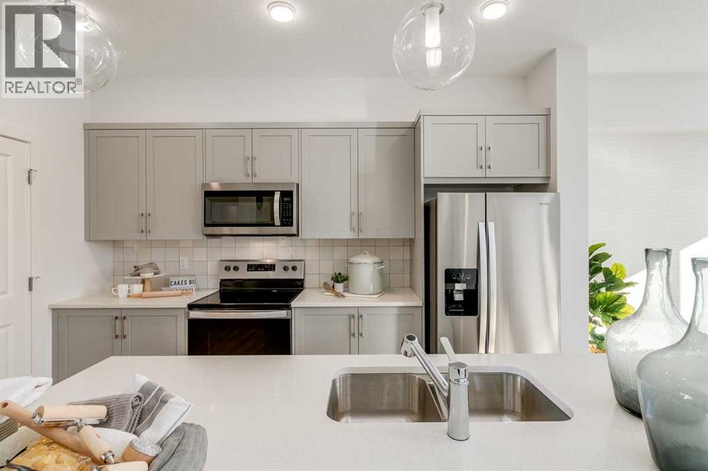 Single Family House for Sale in  Lewisburg Close NE Lewisburg Calgary 