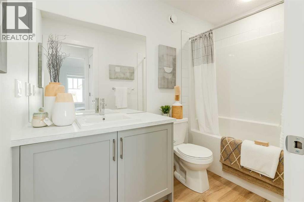 Single Family House for Sale in  Lewisburg Close NE Lewisburg Calgary 