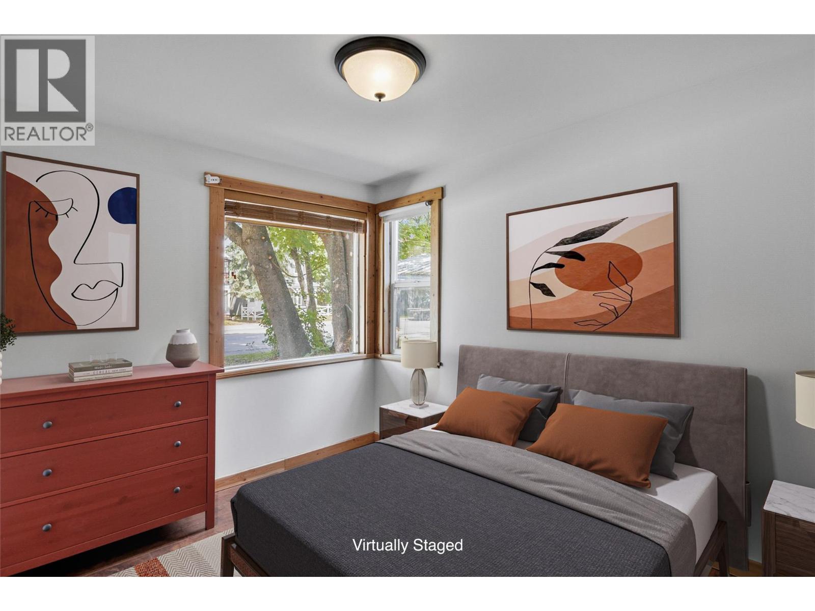 608 Mackenzie Avenue, Revelstoke