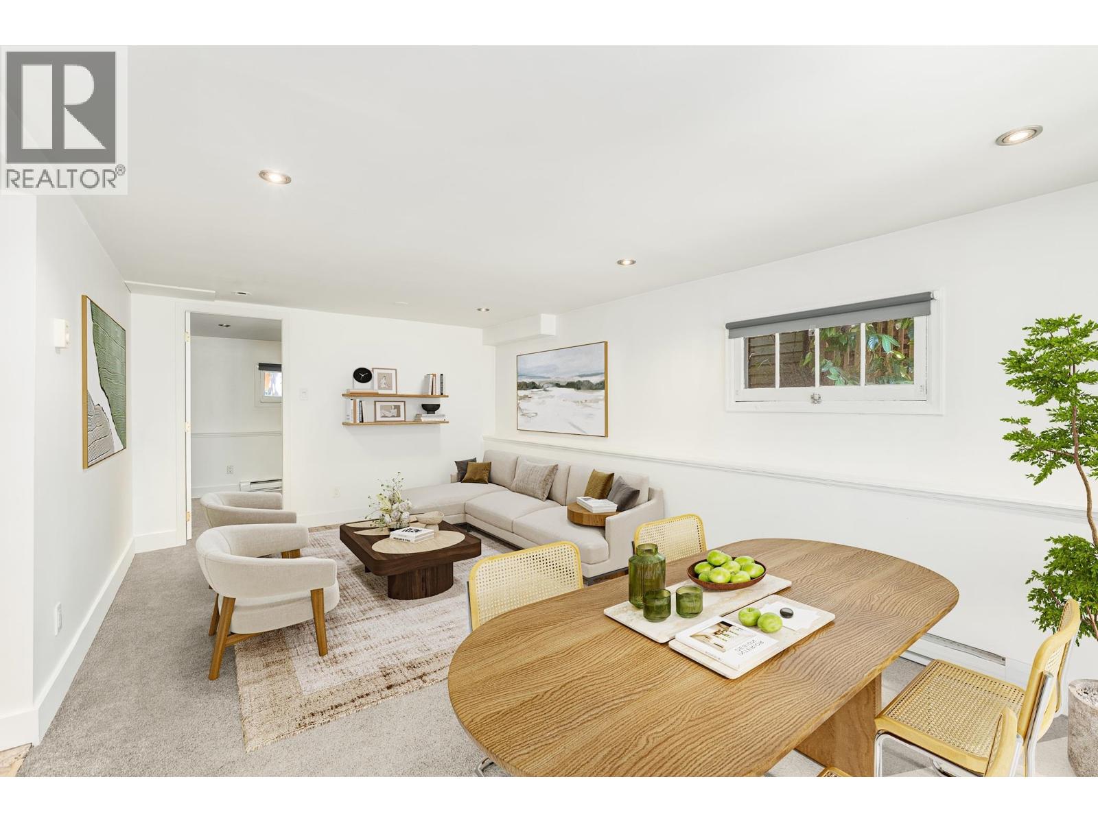 4678 W 9TH AVENUE, Vancouver