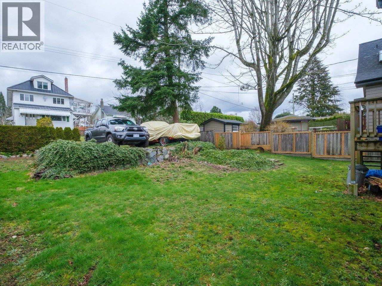 418 E KEITH ROAD, North Vancouver
