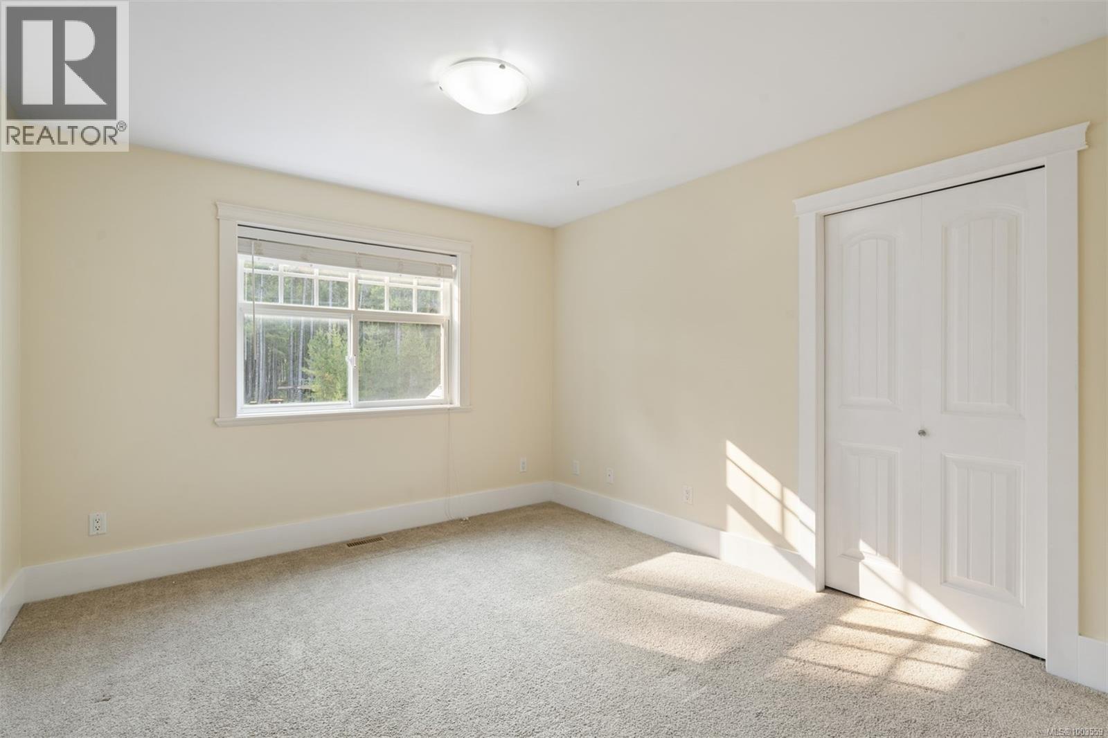 838 Rivers Edge Dr, Nanoose Bay