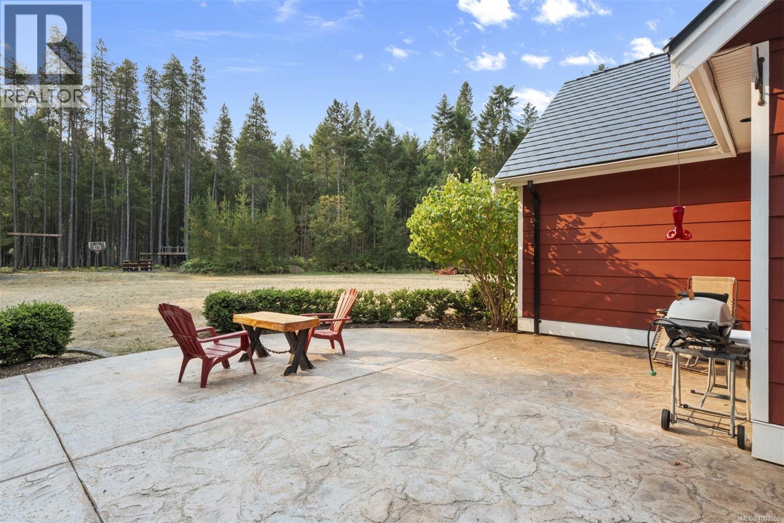 838 Rivers Edge Dr, Nanoose Bay