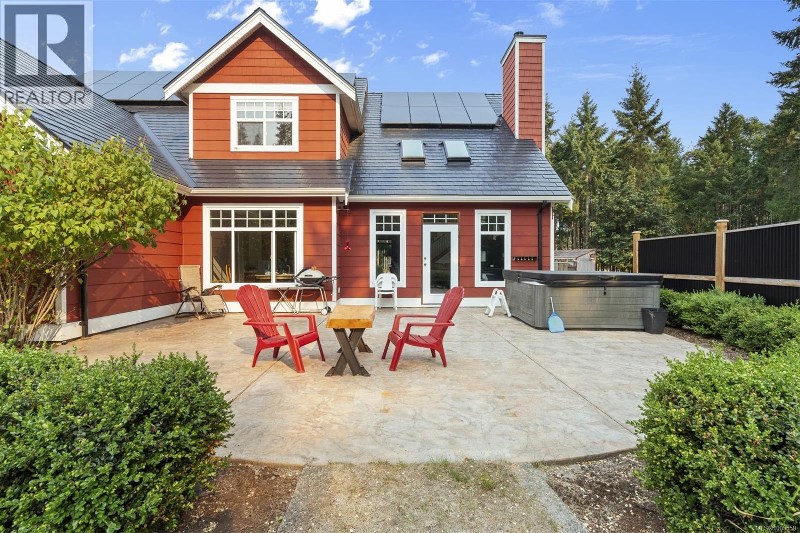 838 Rivers Edge Dr, Nanoose Bay