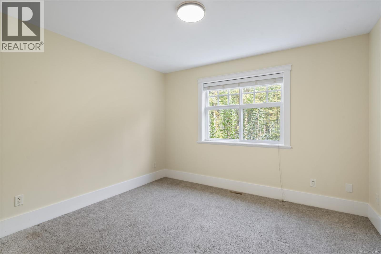 838 Rivers Edge Dr, Nanoose Bay