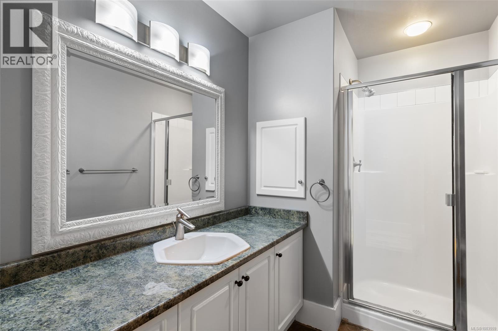 838 Rivers Edge Dr, Nanoose Bay