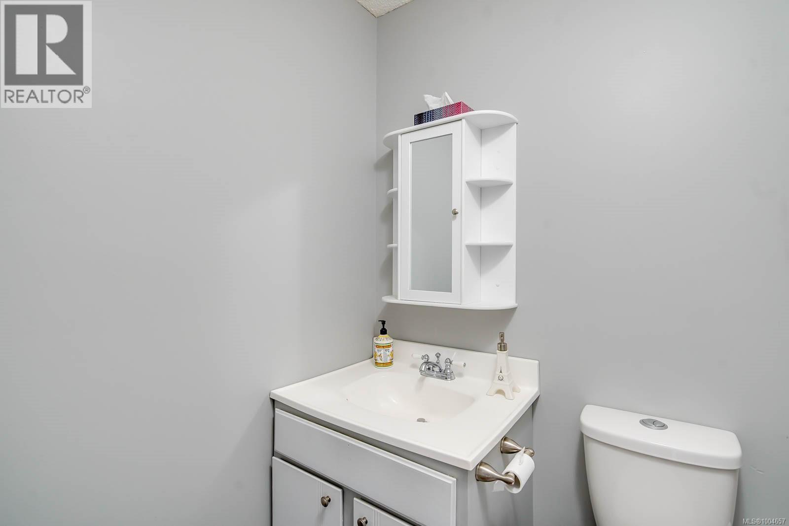 5090 Arden Rd, Port Alberni