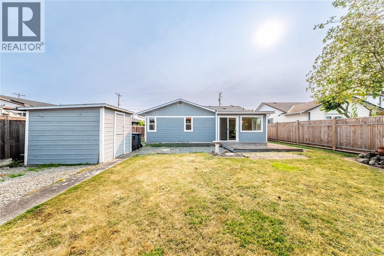 723 Phillips St, Parksville