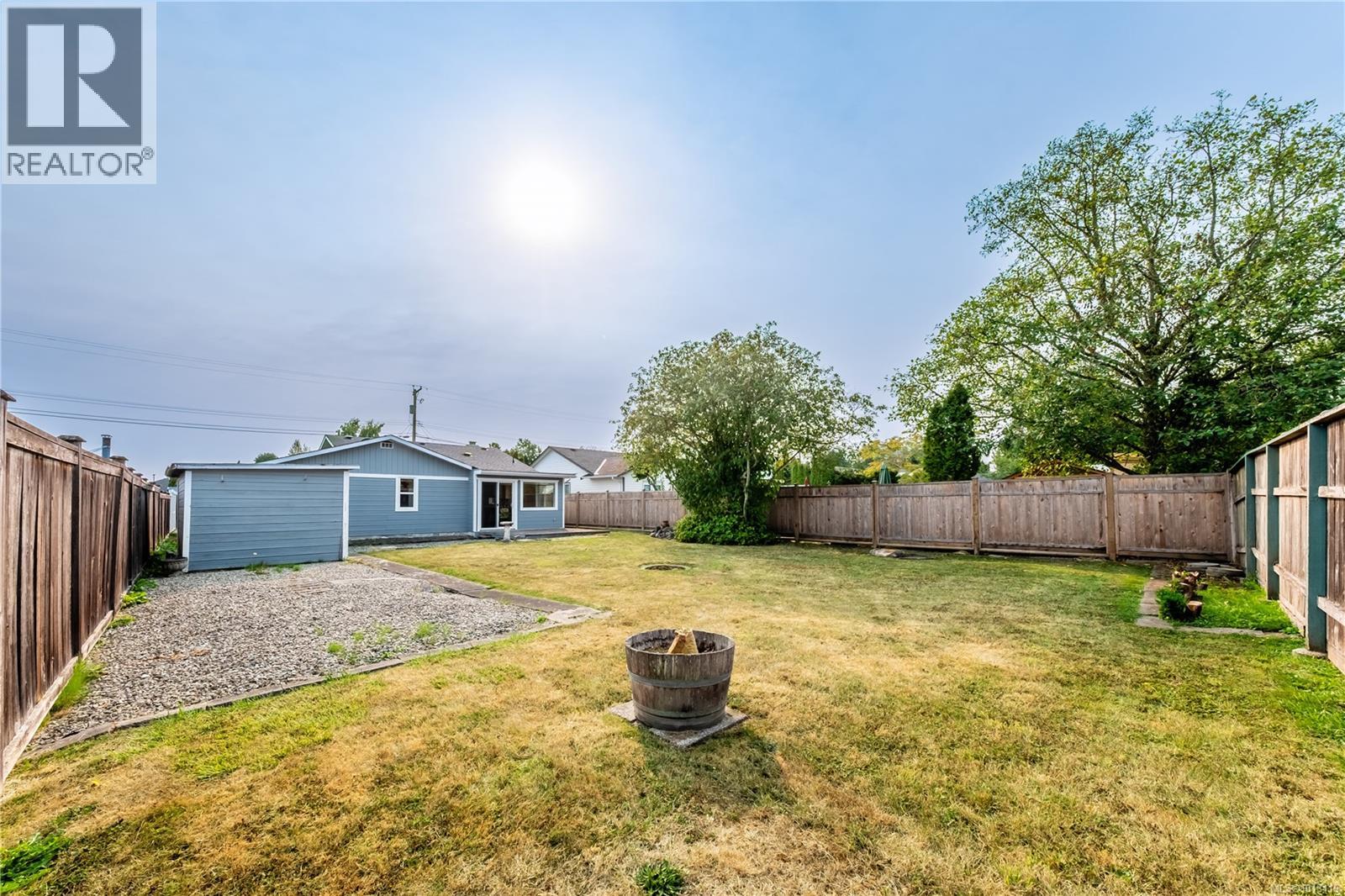 723 Phillips St, Parksville
