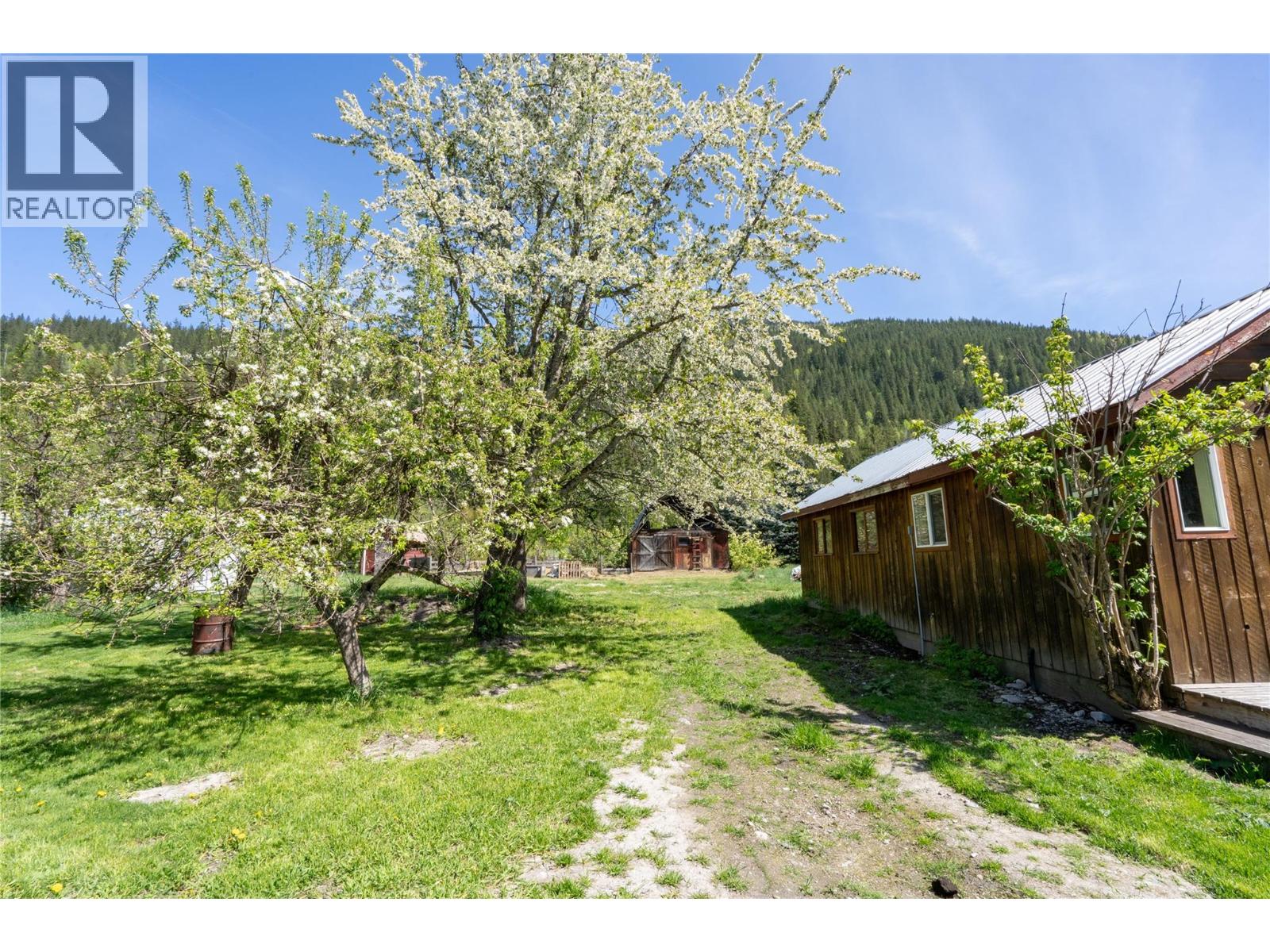 1918 Camozzi Road, Revelstoke