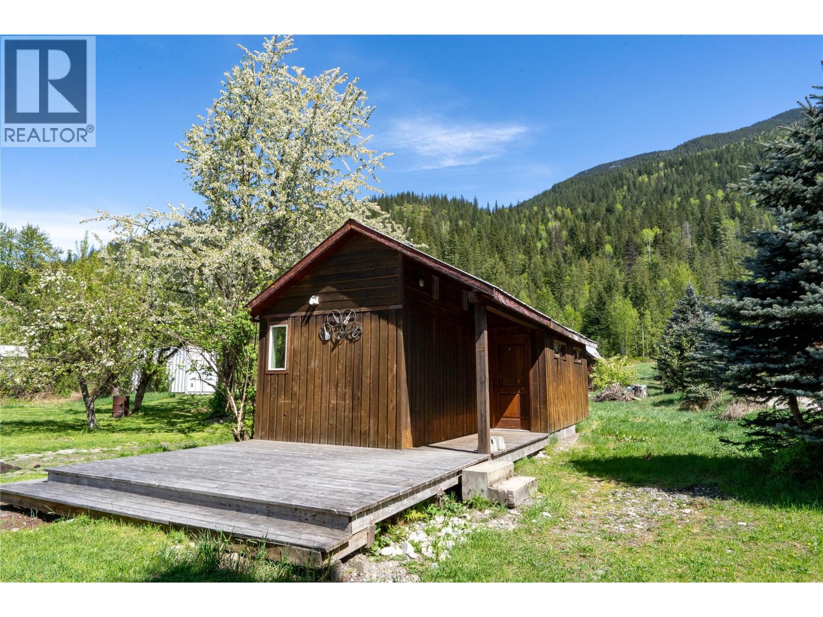 1918 Camozzi Road, Revelstoke