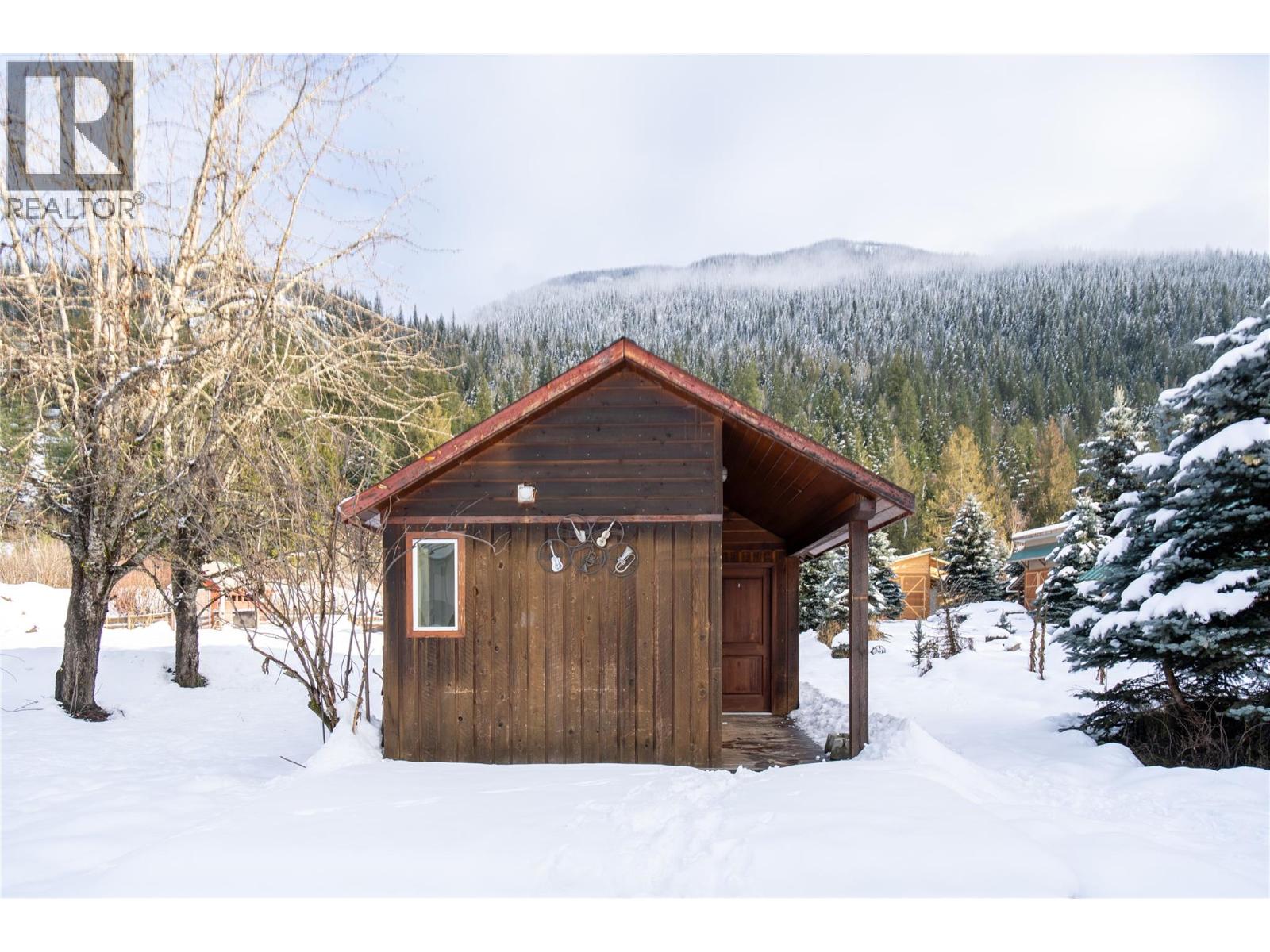1918 Camozzi Road, Revelstoke