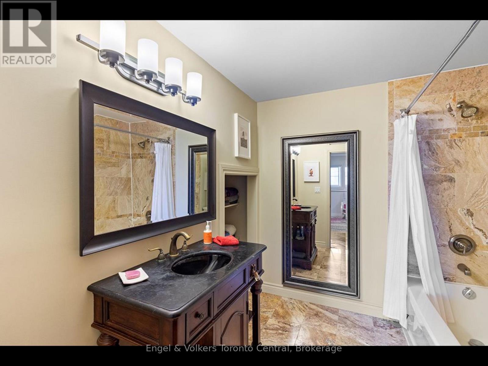 9 OSPREY WAY - 30