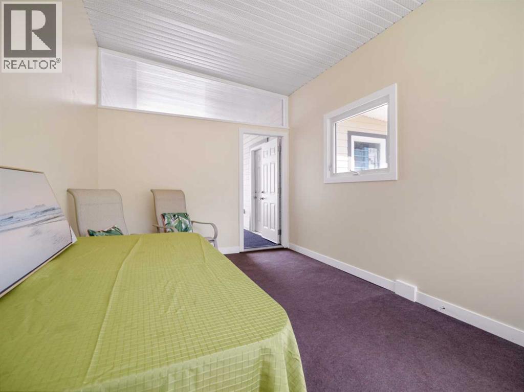 Single Family House Bungalow for Sale in  Normandy Road S Glendale Lethbridge 
