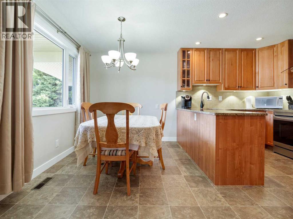 Single Family House Bungalow for Sale in  Normandy Road S Glendale Lethbridge 