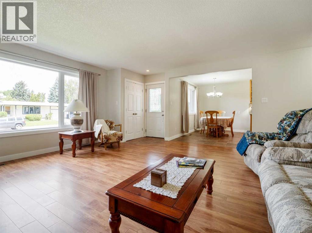 Single Family House Bungalow for Sale in  Normandy Road S Glendale Lethbridge 