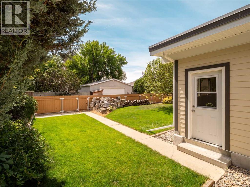 Single Family House Bungalow for Sale in  Normandy Road S Glendale Lethbridge 