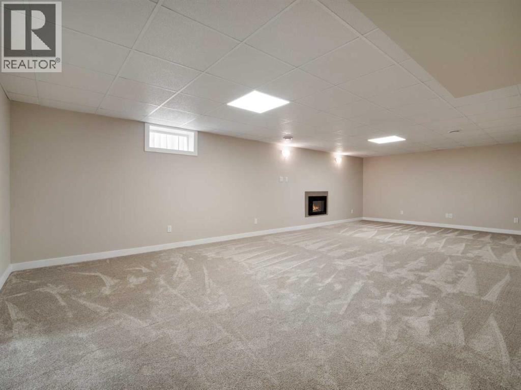 Single Family House Bungalow for Sale in  Normandy Road S Glendale Lethbridge 