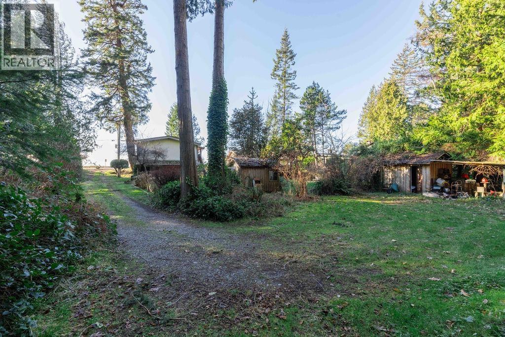 1618 OCEAN BEACH ESPLANADE, Gibsons