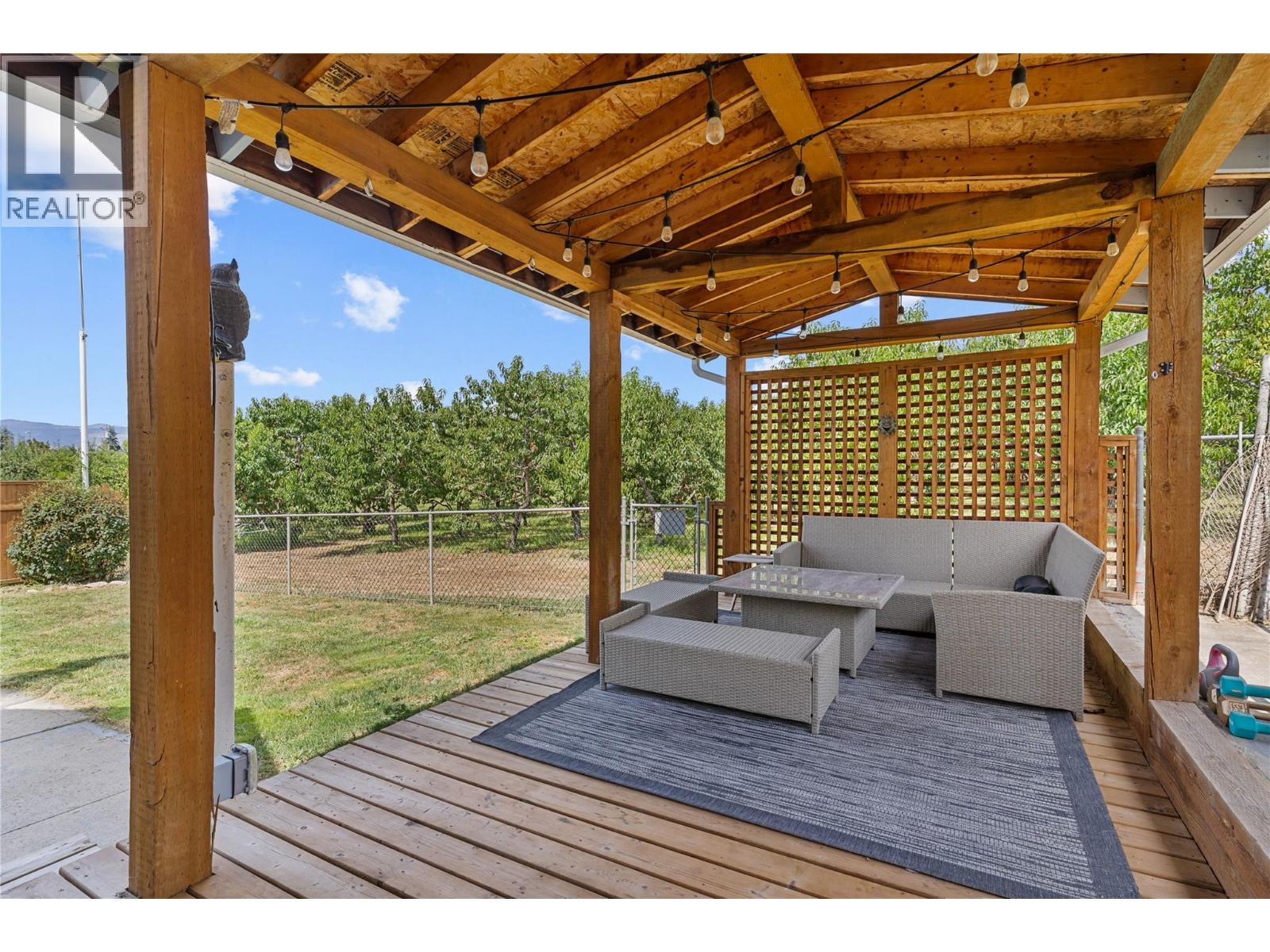  2990 McCulloch Road, Kelowna
