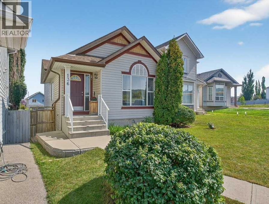 136 Hidden Hills Place NW, Calgary, Alberta