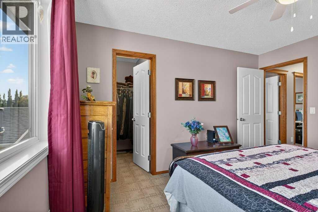 Single Family House 4 Level for Sale in  Hidden Hills Place NW Hidden Valley Calgary 