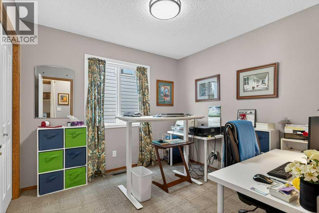Single Family House 4 Level for Sale in  Hidden Hills Place NW Hidden Valley Calgary 