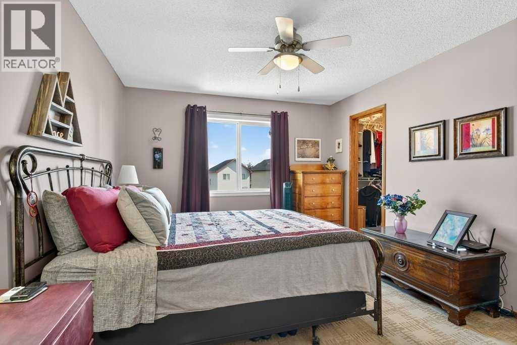 Single Family House 4 Level for Sale in  Hidden Hills Place NW Hidden Valley Calgary 