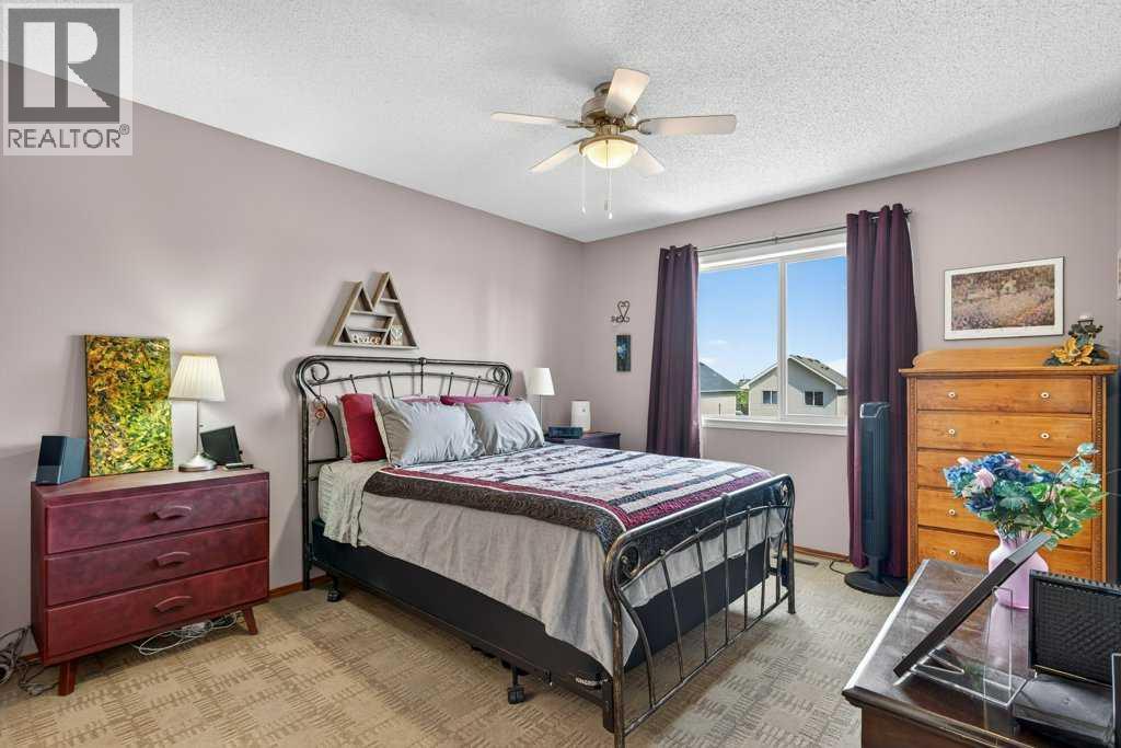 Single Family House 4 Level for Sale in  Hidden Hills Place NW Hidden Valley Calgary 