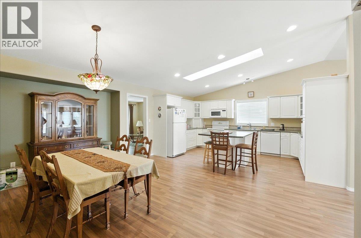 7761 Devito Drive, Trail