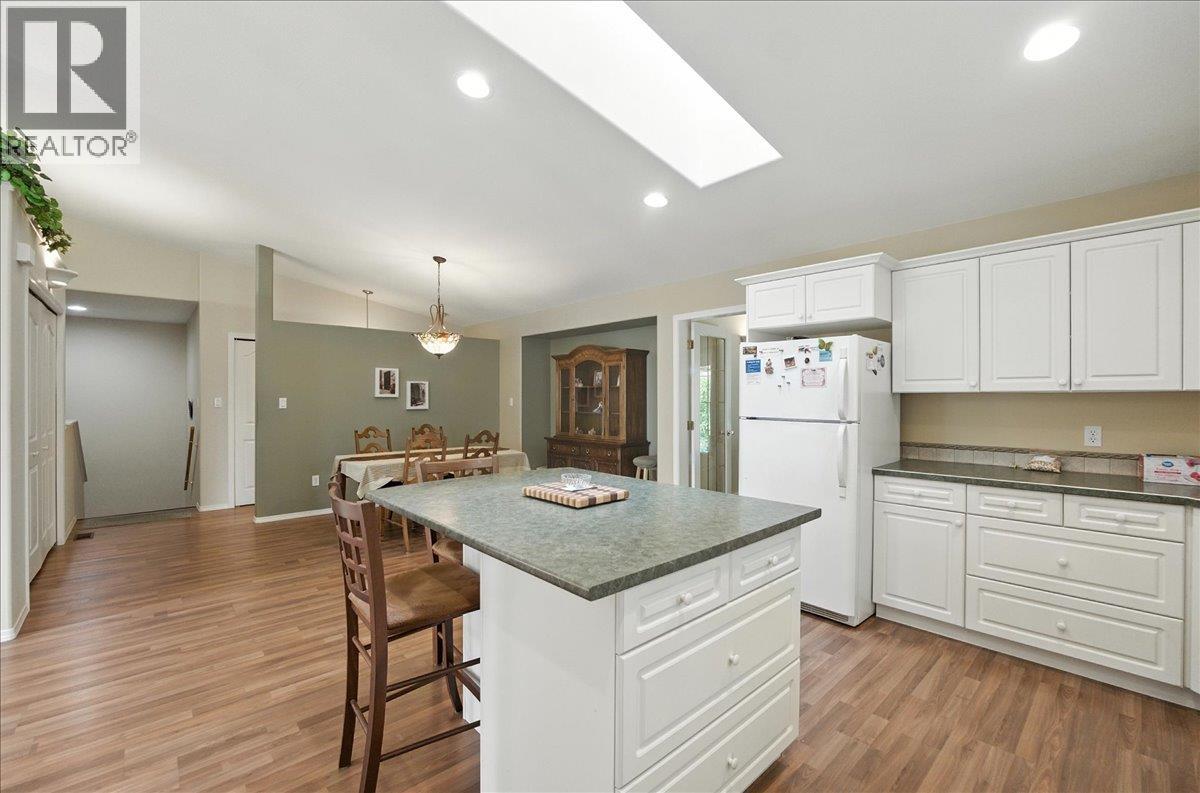 7761 Devito Drive, Trail
