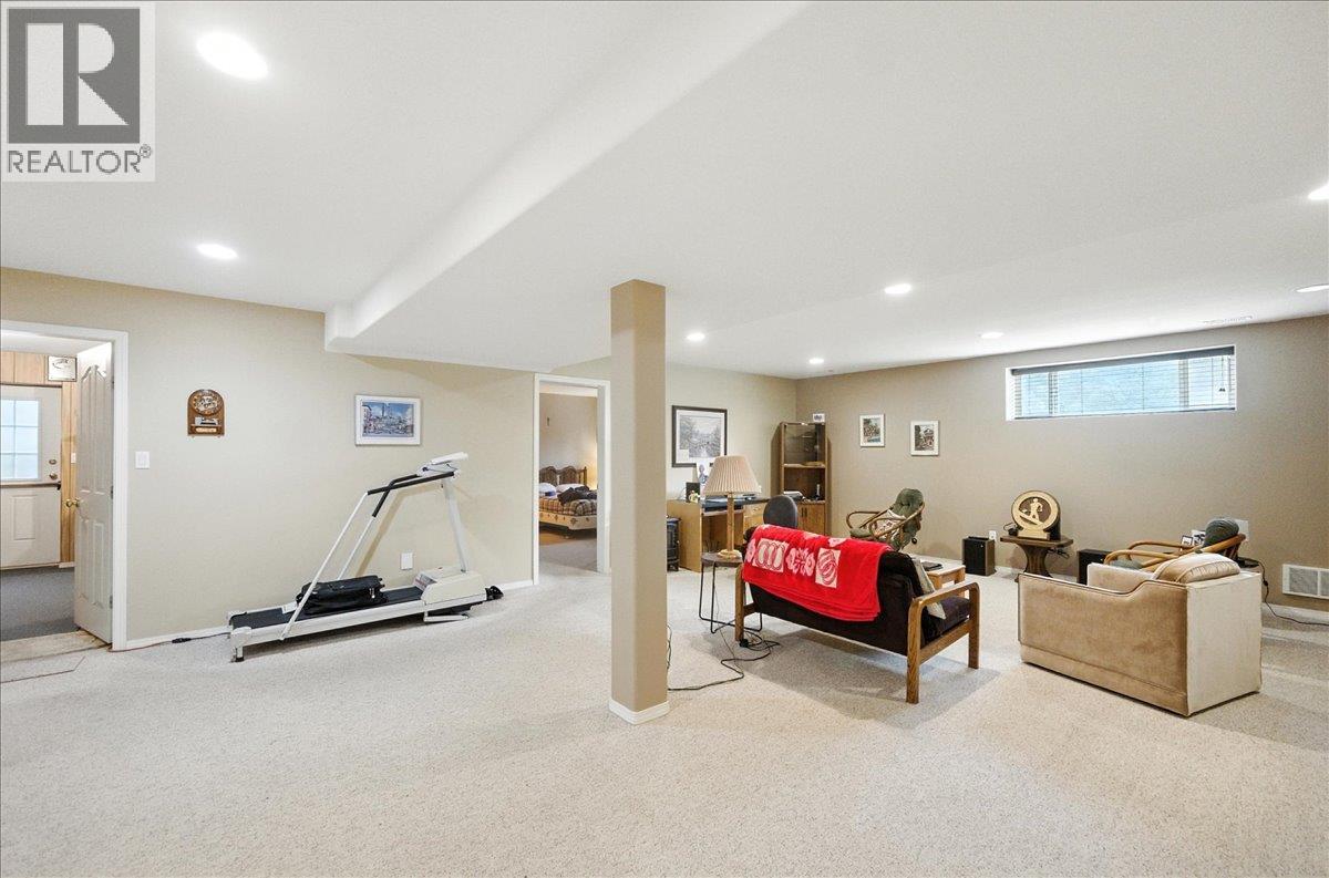 7761 Devito Drive, Trail
