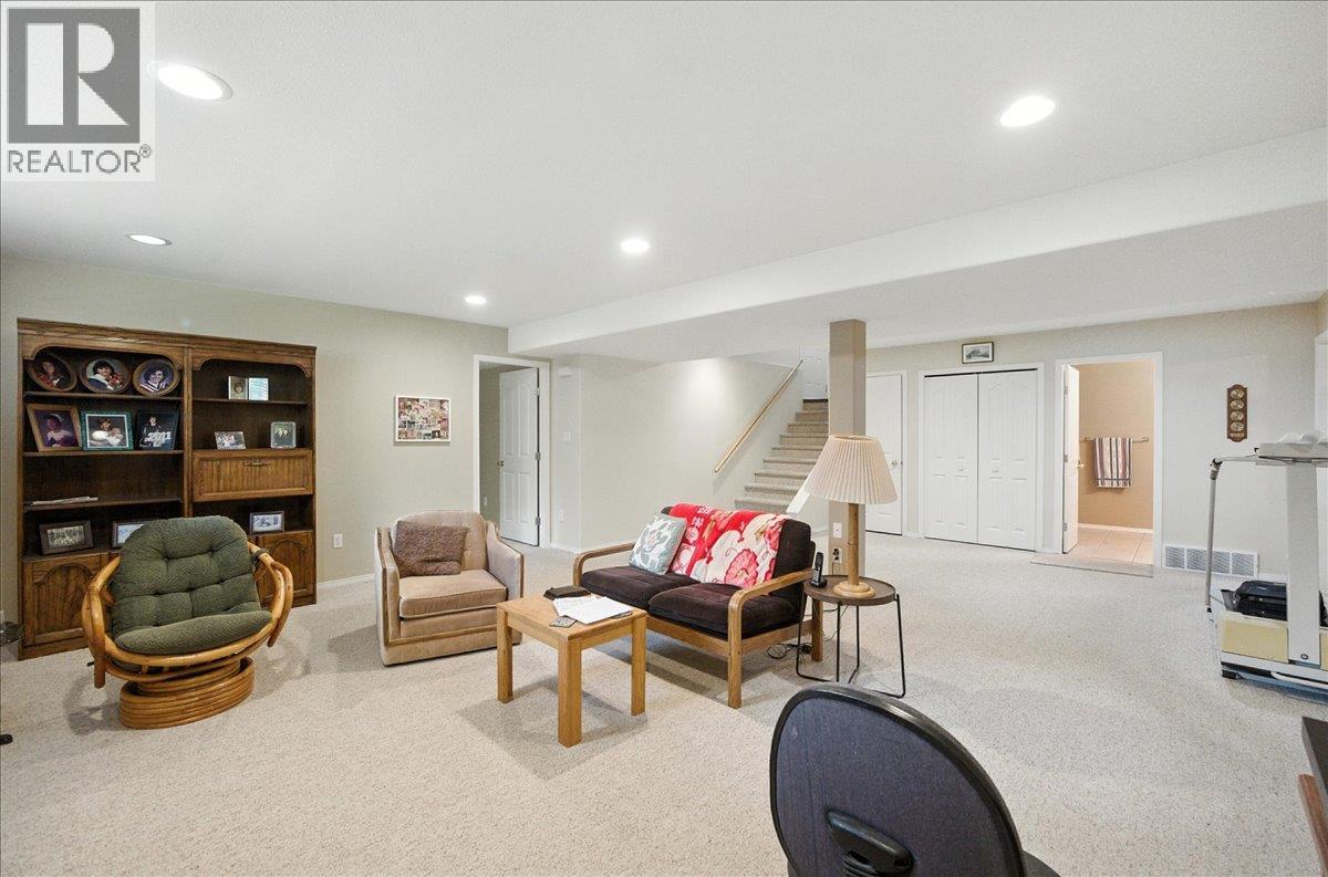 7761 Devito Drive, Trail
