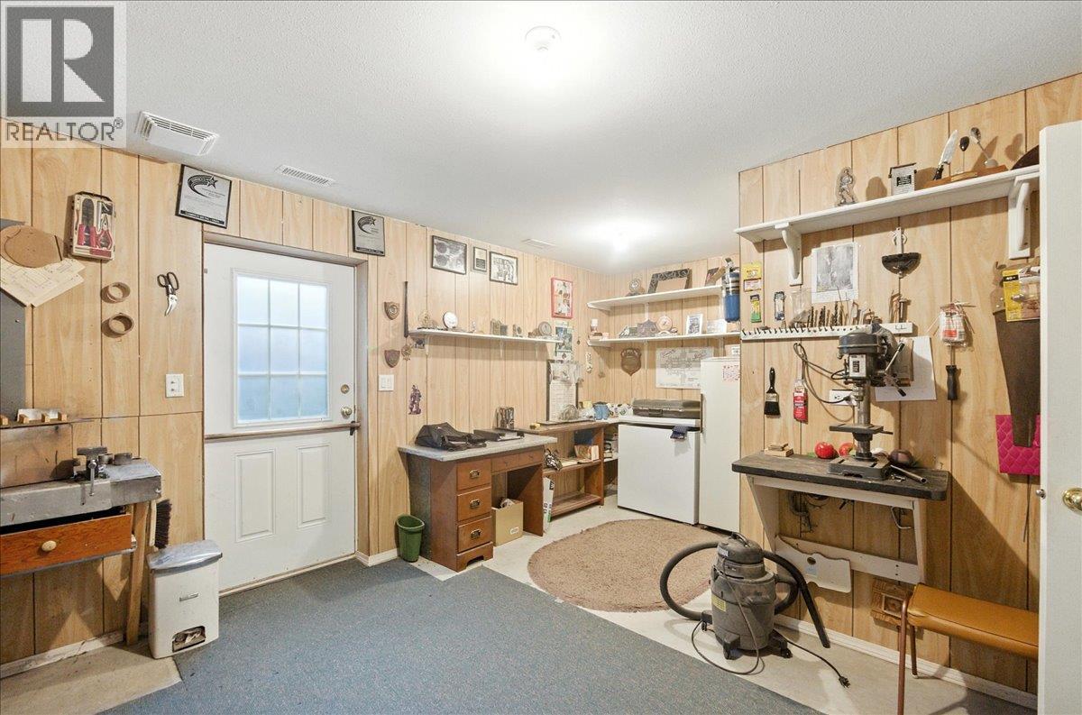 7761 Devito Drive, Trail